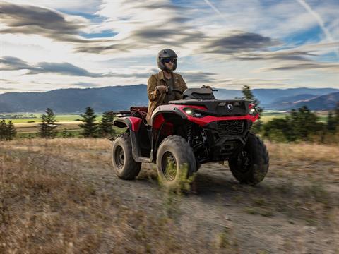 2025 Can-Am Outlander 850 in Waukon, Iowa - Photo 12