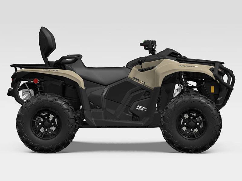 2025 Can-Am Outlander MAX PRO XU in Falconer, New York - Photo 2