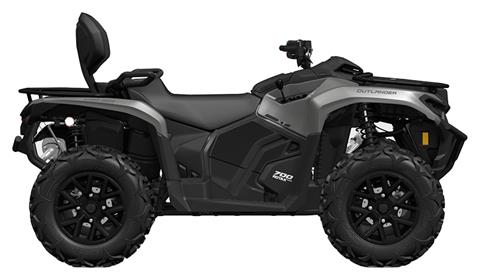 2025 Can-Am Outlander MAX XT 700 in Jones, Oklahoma - Photo 2