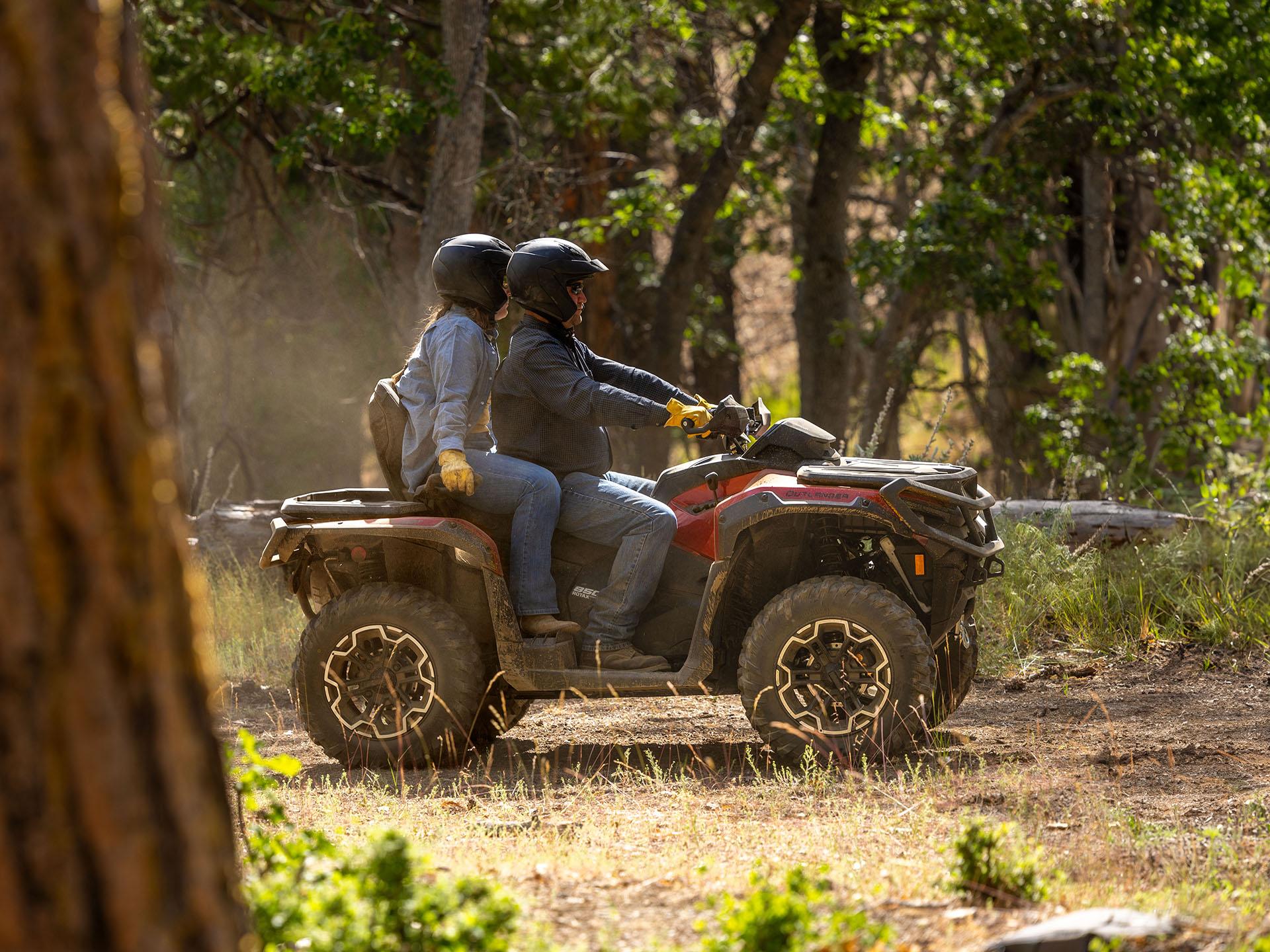 2025 Can-Am Outlander MAX XT 850 in Jones, Oklahoma - Photo 10