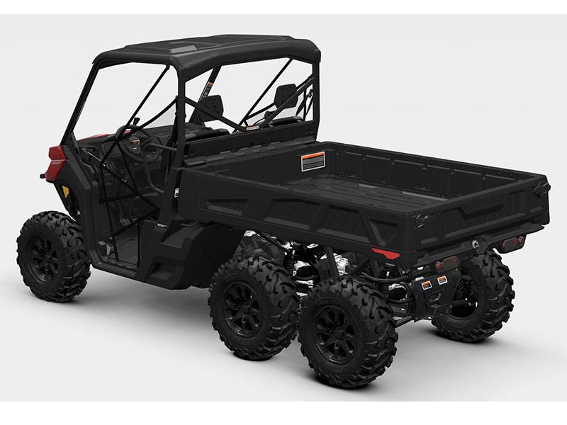 2025 Can-Am Defender 6x6 XT in New Britain, Pennsylvania - Photo 5