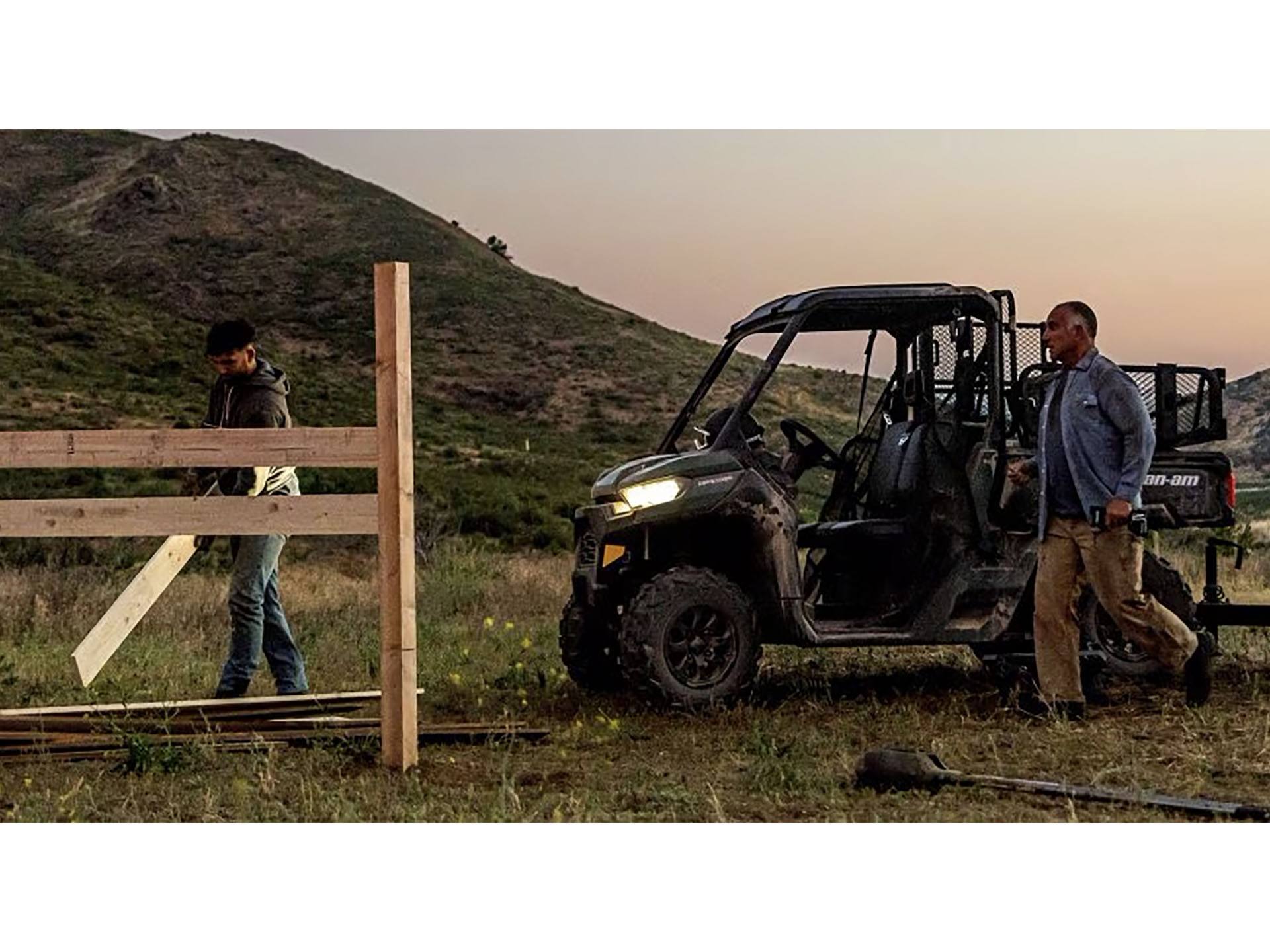 2025 Can-Am Defender DPS HD7 in Elko, Nevada - Photo 9