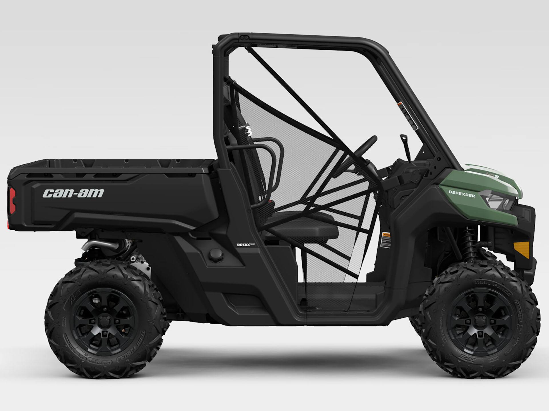 2025 Can-Am Defender DPS HD9 in Augusta, Maine - Photo 2