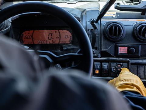 2025 Can-Am Defender MAX Limited in Muskogee, Oklahoma - Photo 8