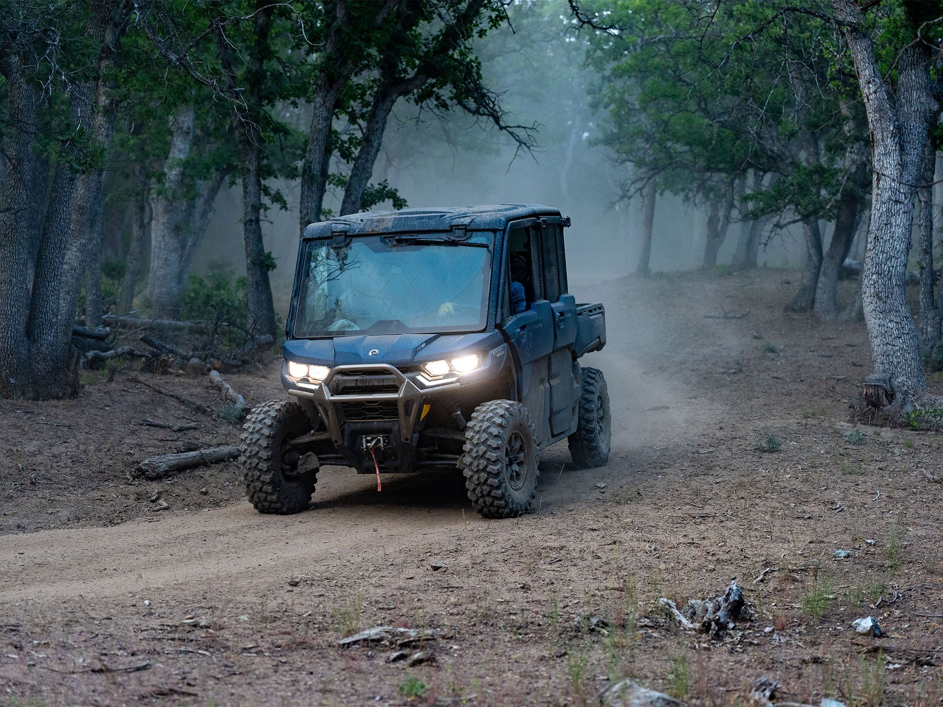 2025 Can-Am Defender MAX Limited in Muskogee, Oklahoma - Photo 14