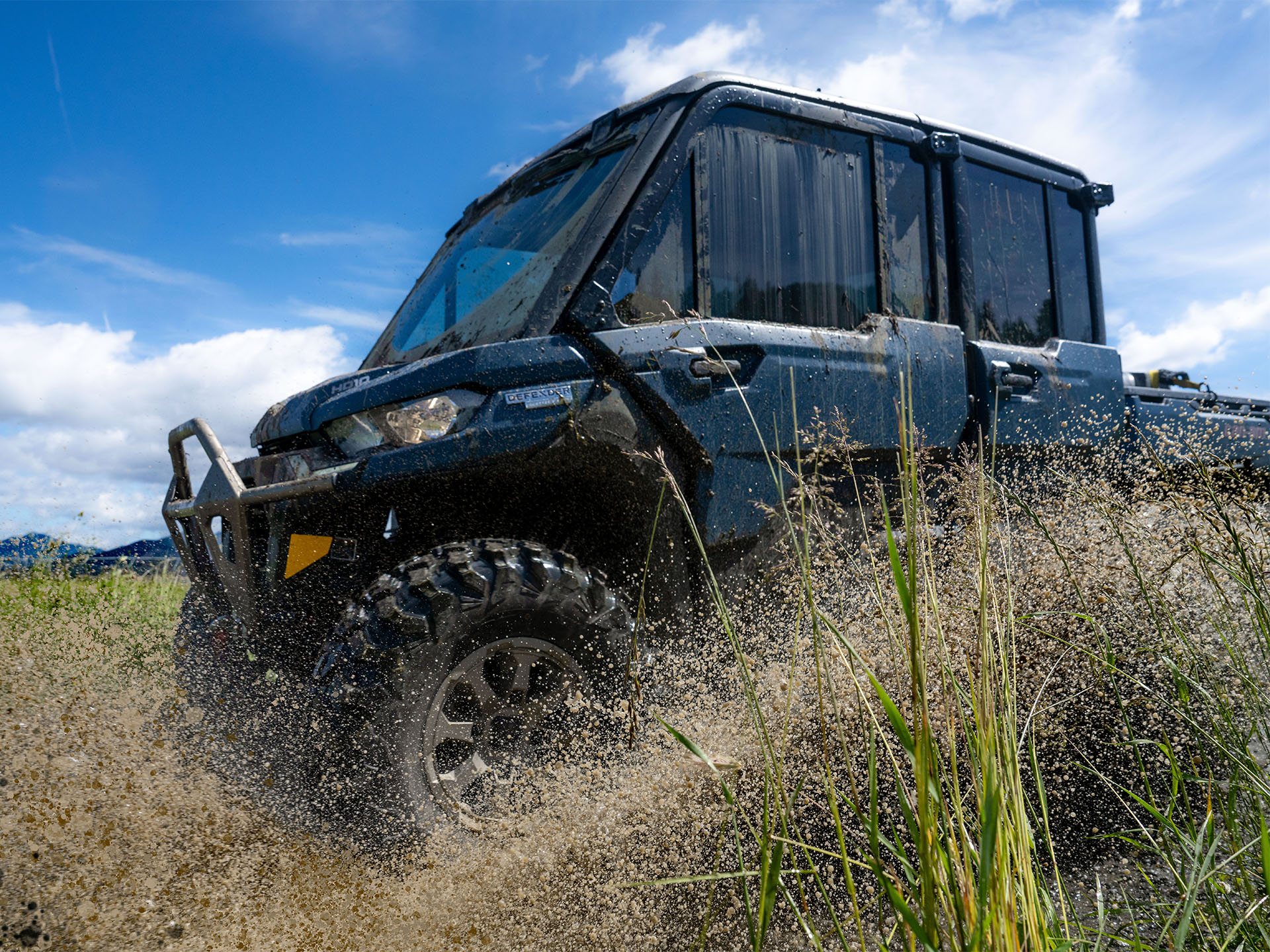 2025 Can-Am Defender MAX Limited in Greenville, Texas - Photo 18