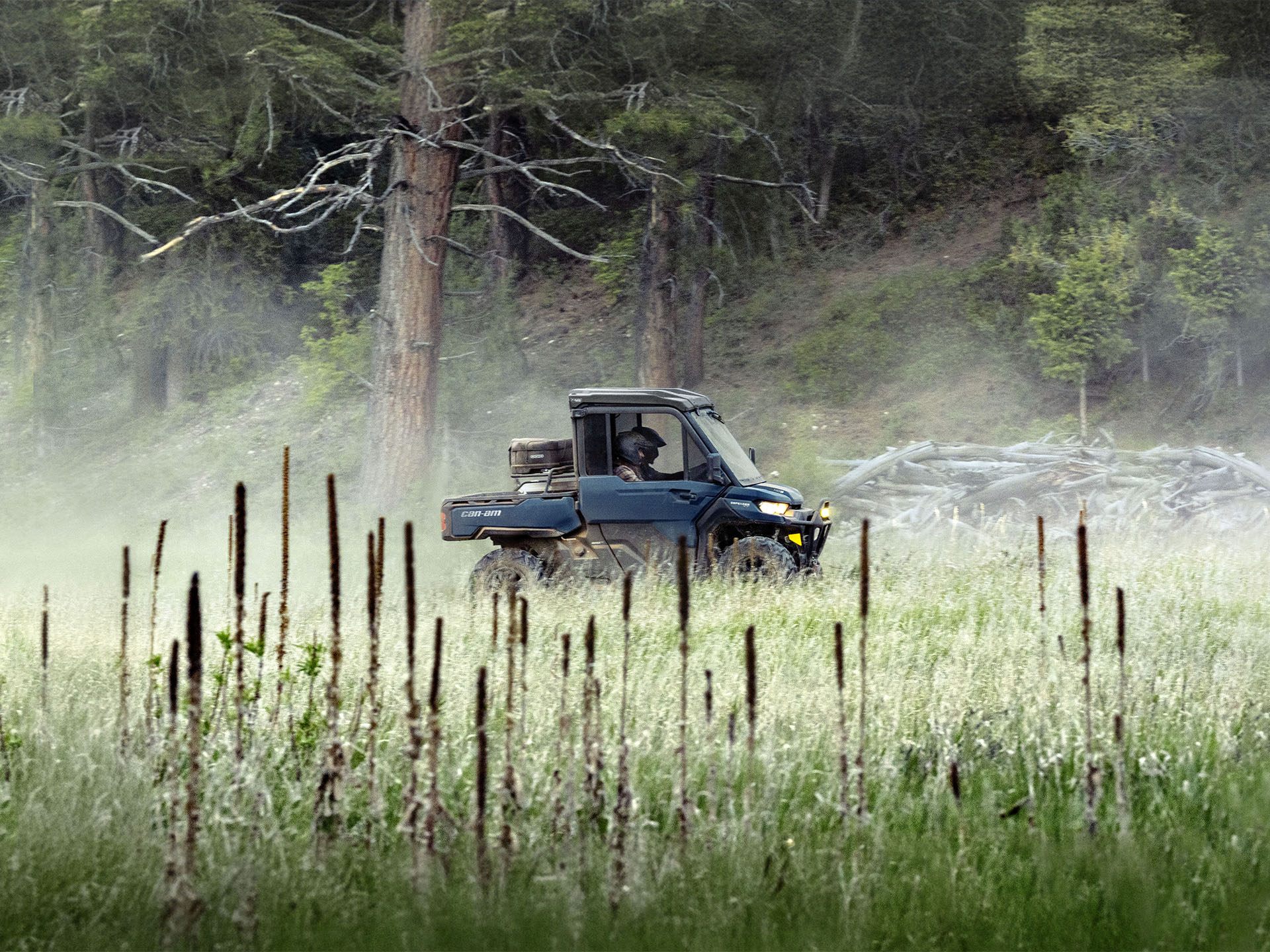 2025 Can-Am Defender XT HD9 in Columbia, Missouri - Photo 9