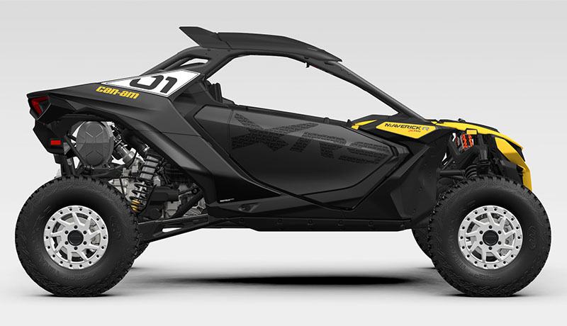 2025 Can-Am Maverick R X RS in Leesville, Louisiana - Photo 2