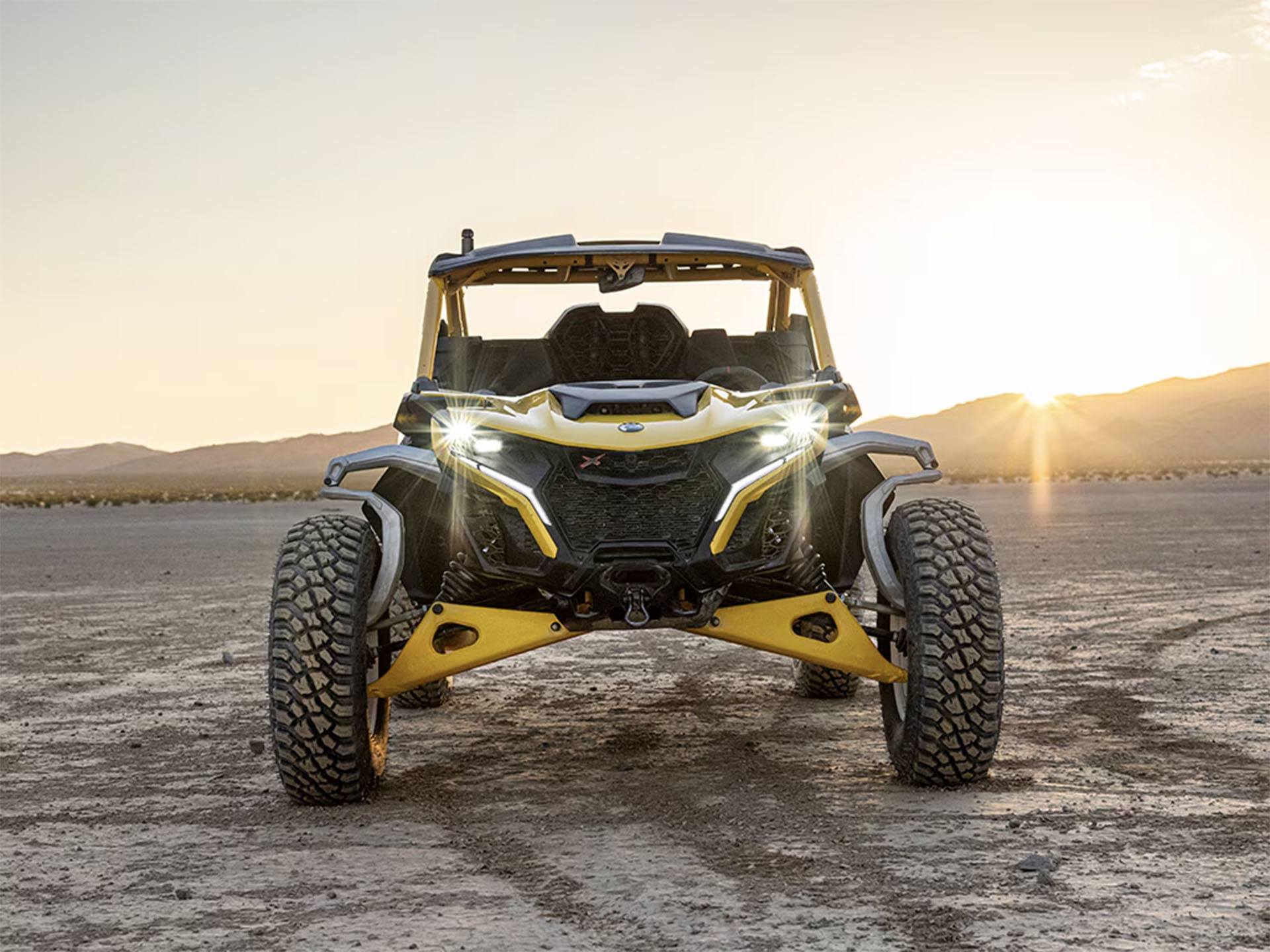 2025 Can-Am Maverick R X RS in Leesville, Louisiana - Photo 10