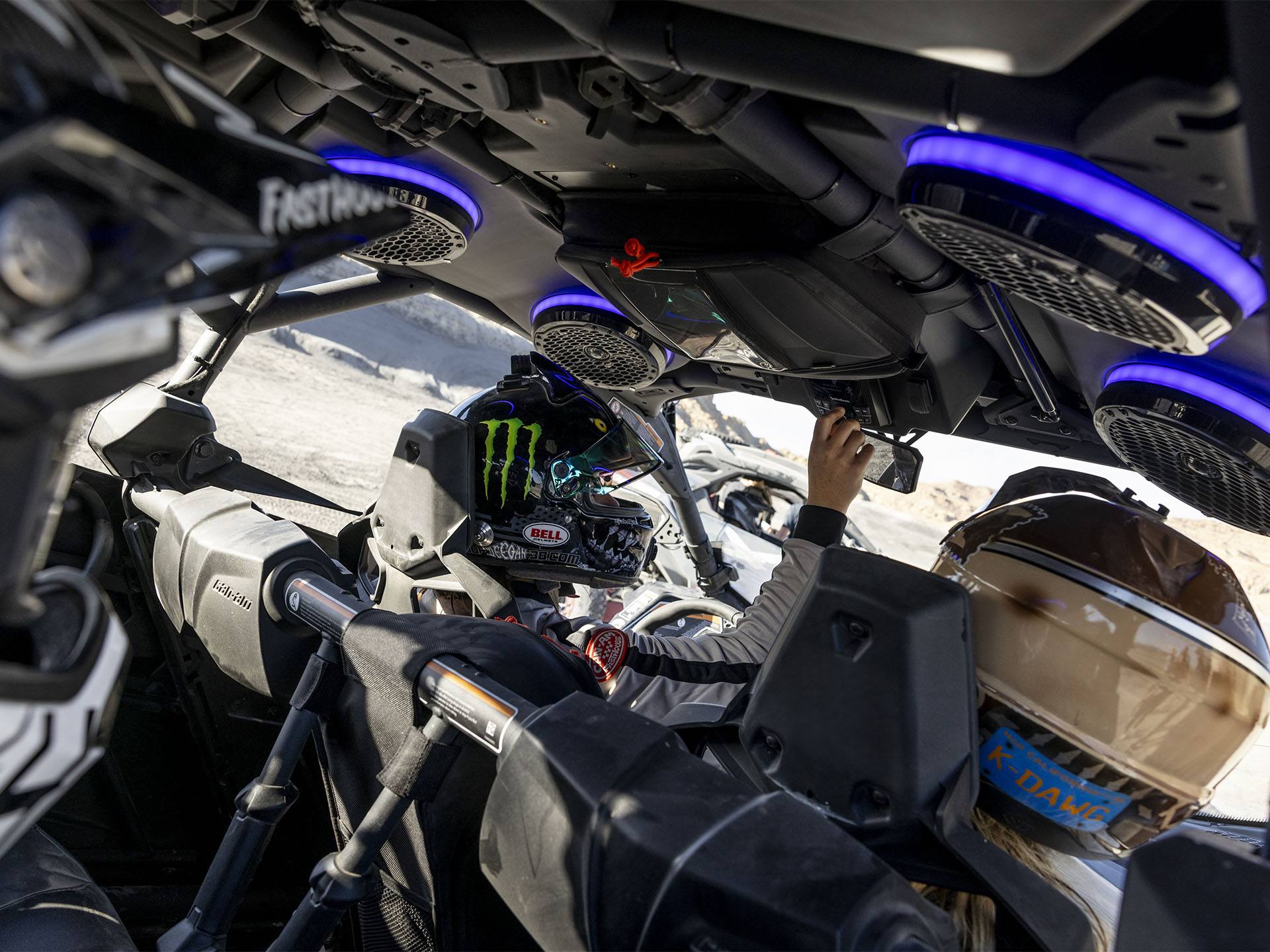 2025 Can-Am Maverick X3 MAX RS Turbo in New York Mills, New York - Photo 6