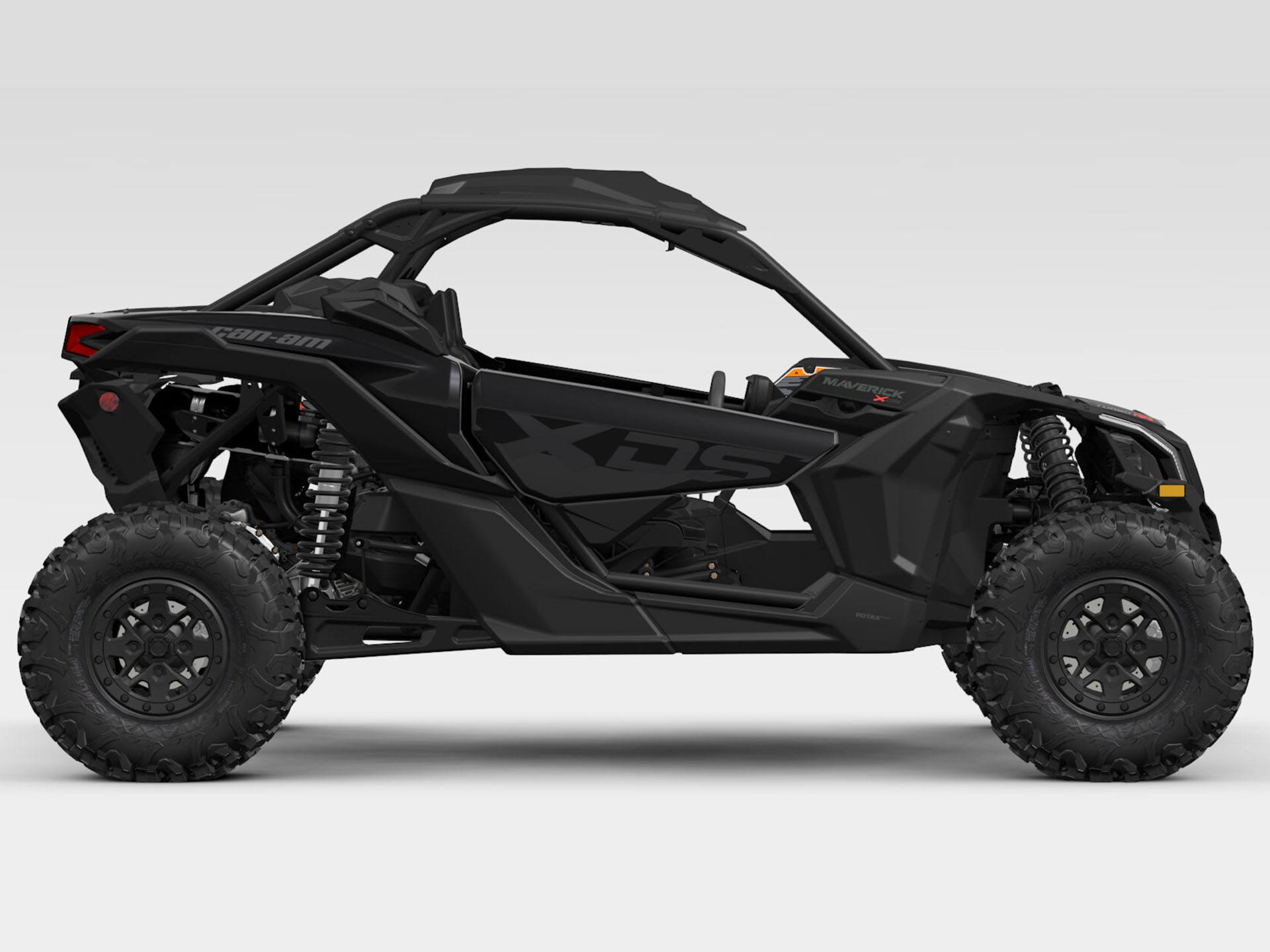 2025 Can-Am Maverick X3 X DS Turbo RR in Leesville, Louisiana - Photo 2