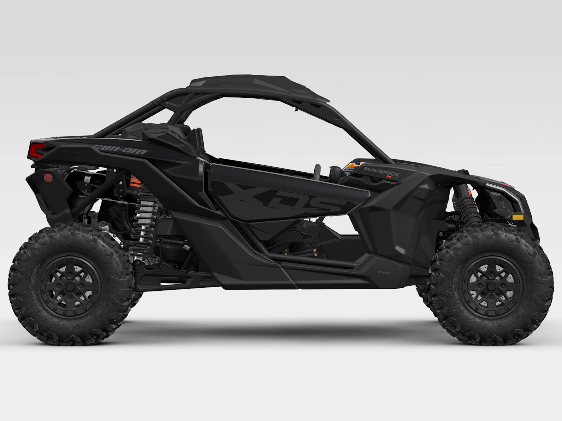 2025 Can-Am Maverick X3 X DS Turbo RR with Smart-Shox in Livingston, Texas - Photo 2