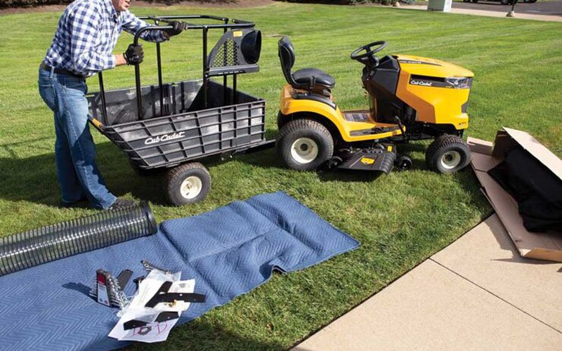 2023 Cub Cadet 50 and 54 in. Leaf Collector in Bowling Green, Kentucky - Photo 6