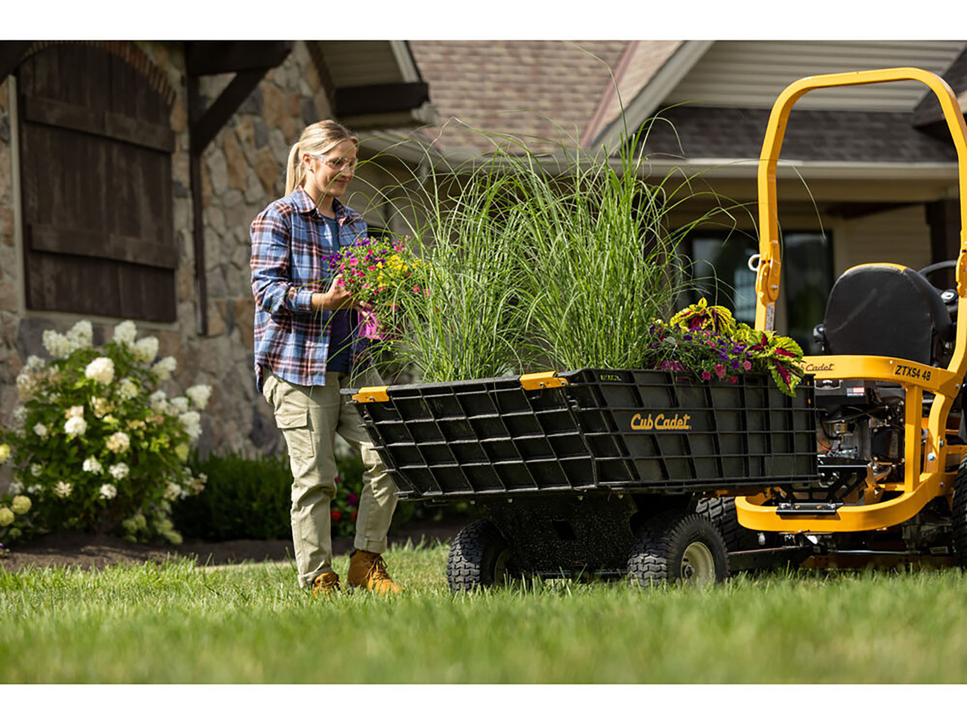 2023 Cub Cadet ZTXS4 48 in. Kohler Pro 7000 series 23 hp in Saint Marys, Pennsylvania - Photo 12