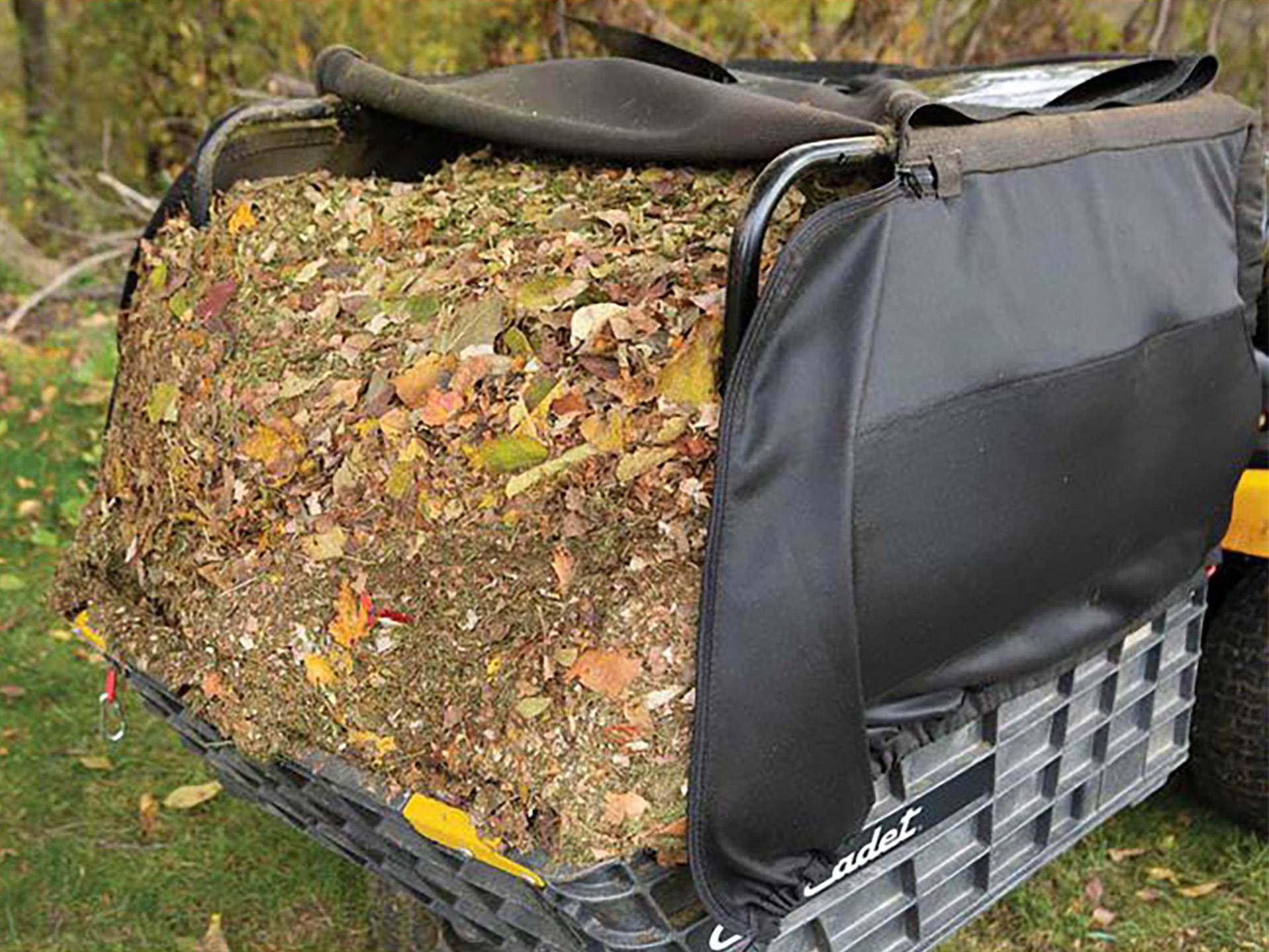 2024 Cub Cadet Leaf Collector For 50 and 54 in. Decks in Effort, Pennsylvania - Photo 4