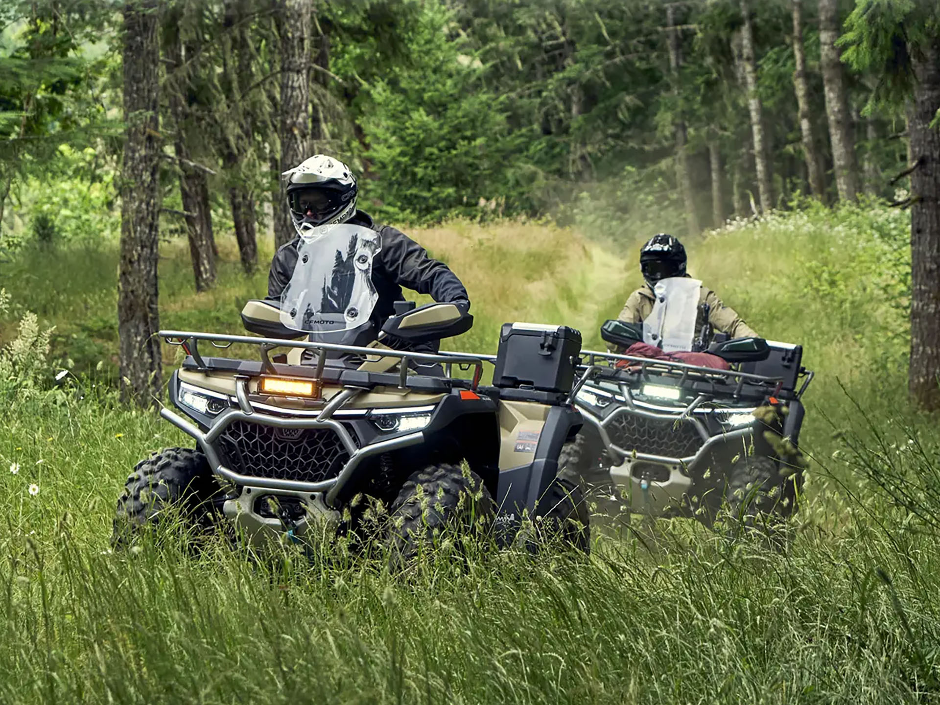 2025 CFMOTO CForce 1000 Overland in Thomaston, Connecticut - Photo 11