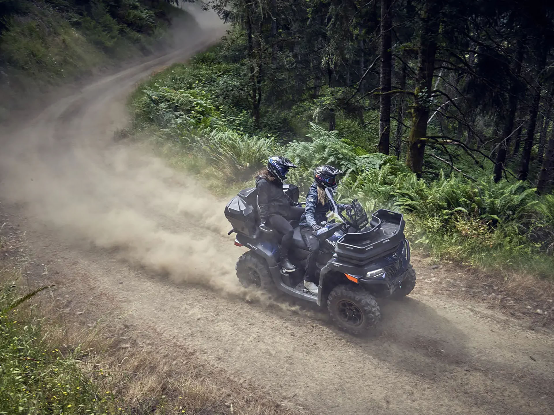 2025 CFMOTO CForce 600 Touring in Fairview, Utah - Photo 7