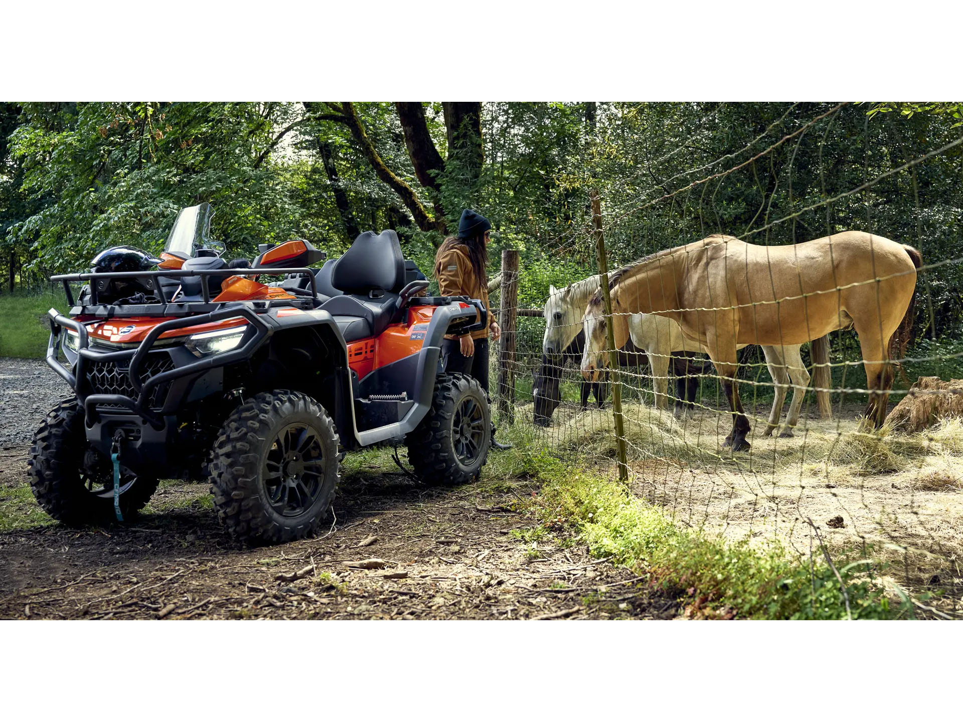 2025 CFMOTO CForce 800 Touring in Gorham, New Hampshire - Photo 16