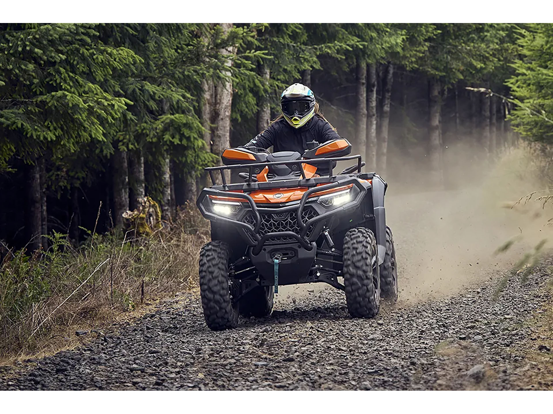 2025 CFMOTO CForce 800 Touring in Saint Helens, Oregon - Photo 12