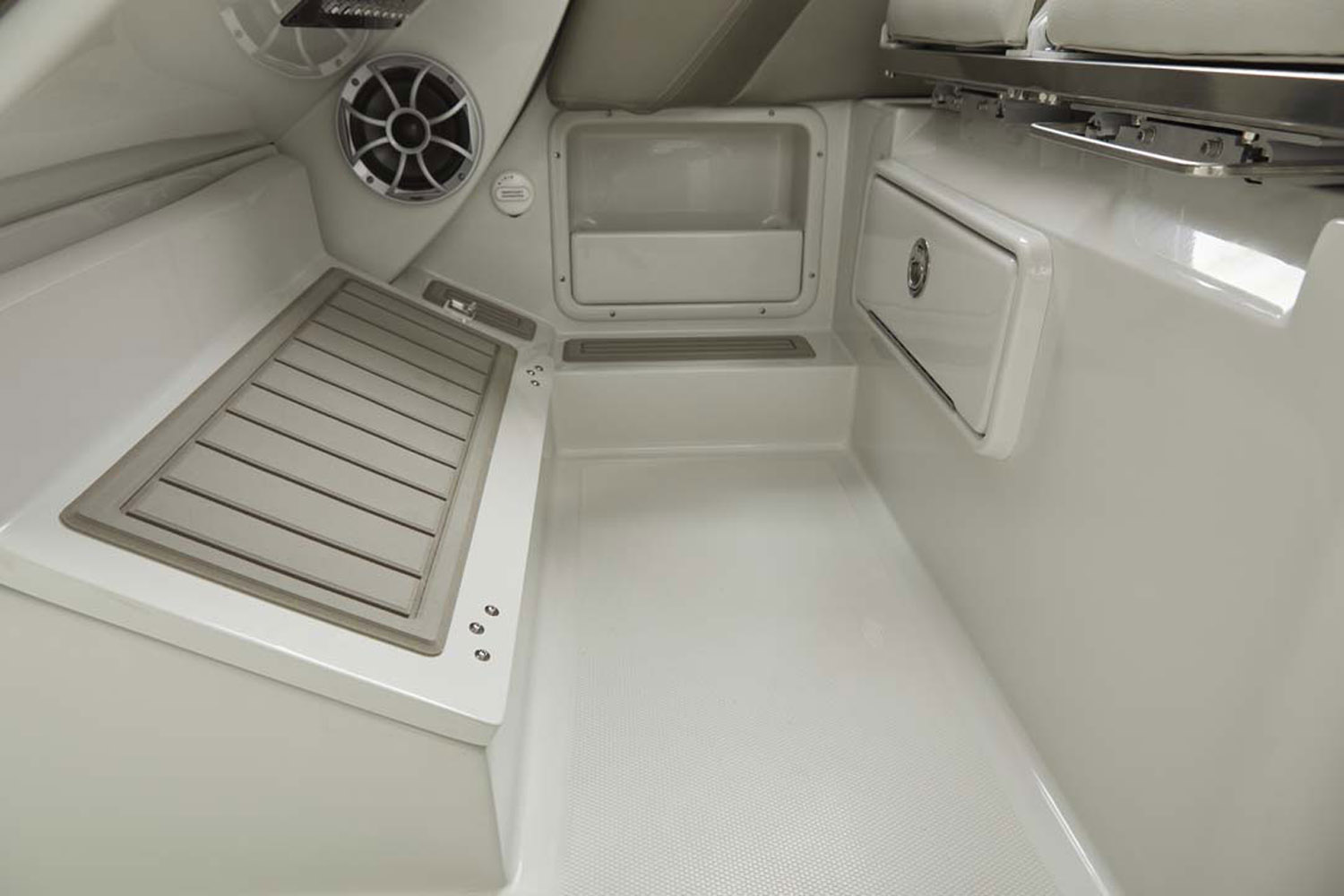 2024 Crownline 260 DC in West Monroe, Louisiana - Photo 9