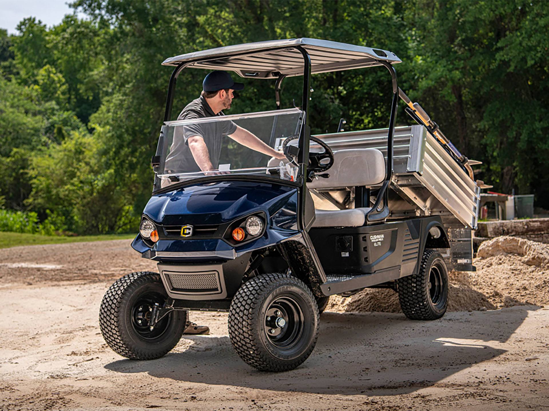 2024 Cushman Hauler Pro-X ELiTE in Hendersonville, North Carolina