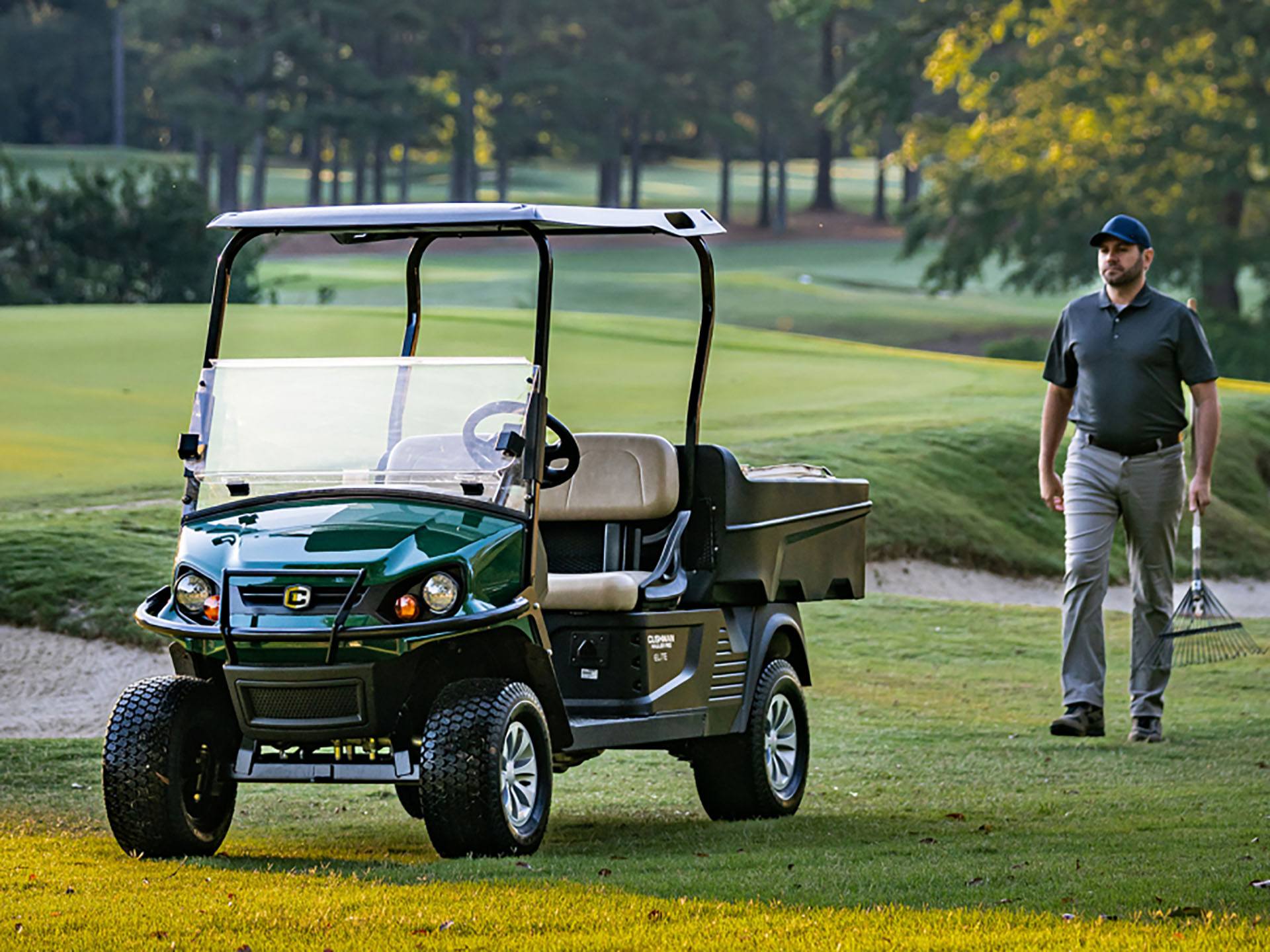 2024 Cushman Hauler Pro ELiTE in Hendersonville, North Carolina