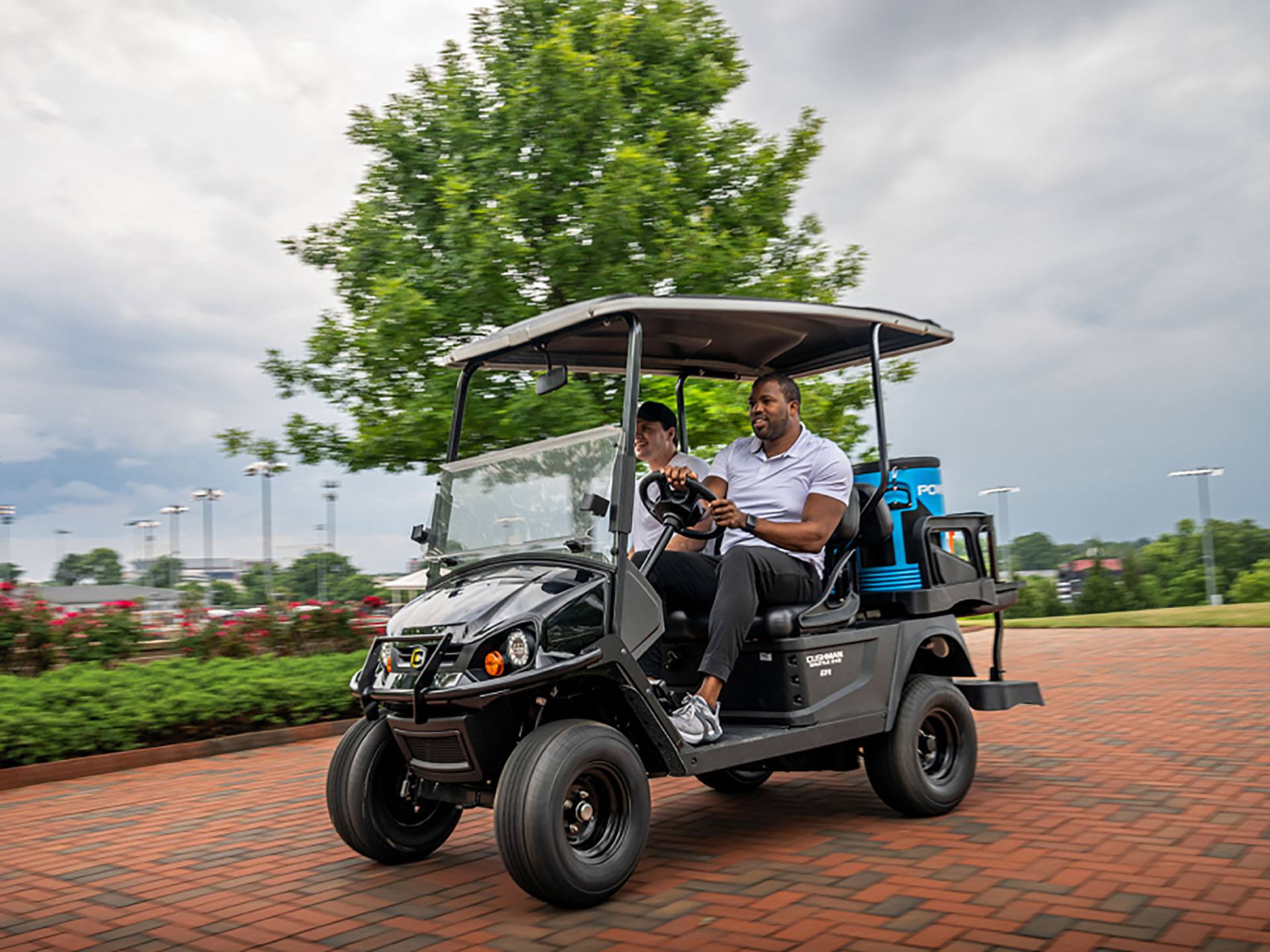 2024 Cushman Shuttle 2+2 ELiTE Lithium in Mazeppa, Minnesota