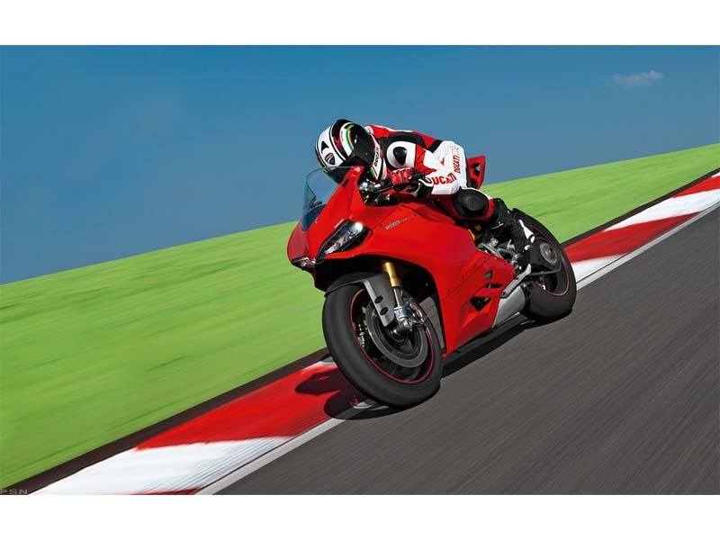 2012 Ducati 1199 Panigale S Tricolore in West Allis, Wisconsin - Photo 4