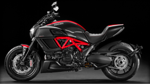 2015 Ducati Diavel Carbon in Denver, Colorado - Photo 3