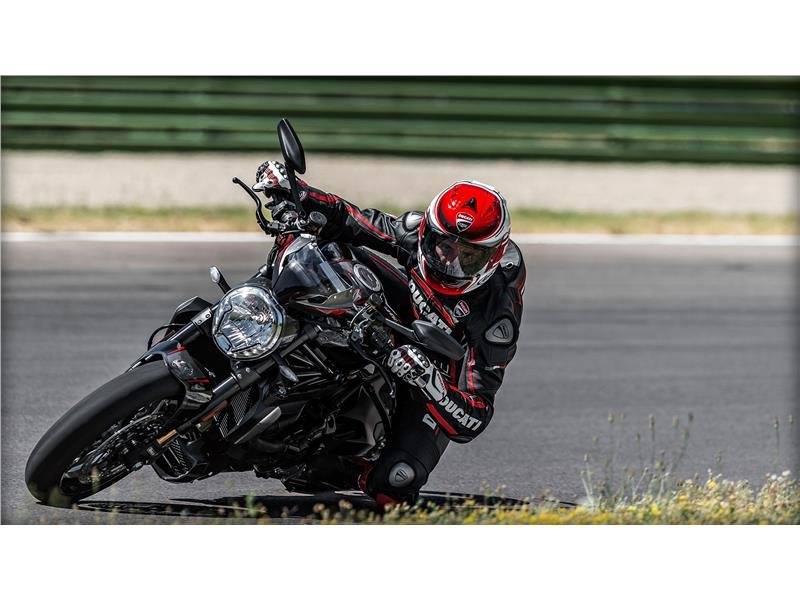 2016 Ducati Monster 1200 R in Saint Louis, Missouri - Photo 8