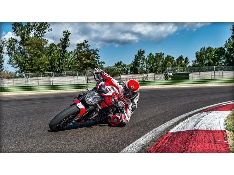 2016 Ducati Monster 1200 R in Greer, South Carolina - Photo 12