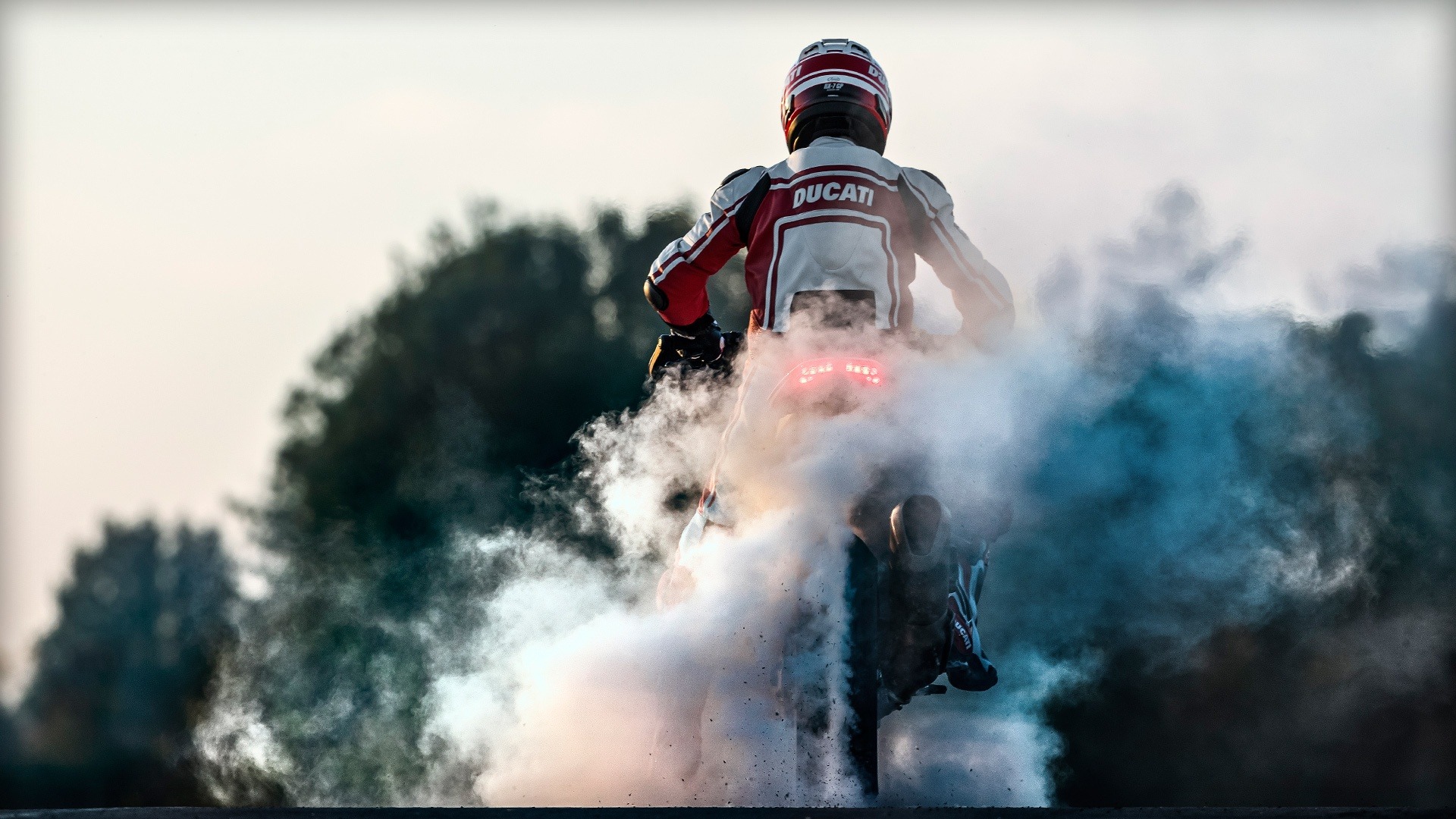 2016 Ducati Hypermotard 939 SP in Louisville, Tennessee - Photo 22