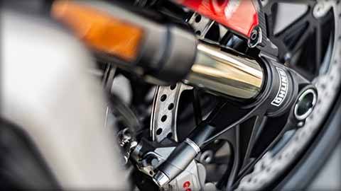 2018 Ducati Monster 1200 R in Albany, New York - Photo 40