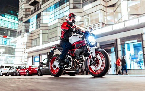 2018 Ducati Monster 797+ in Aurora, Ohio - Photo 14