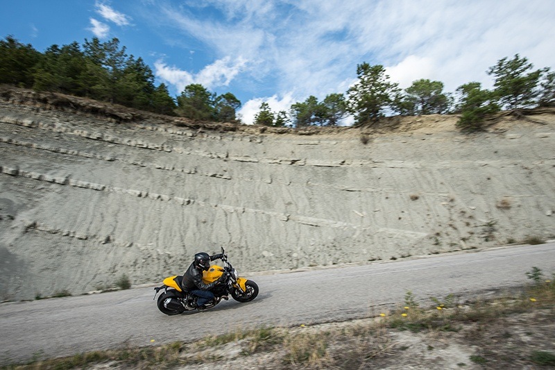 2019 Ducati Monster 821 in Philadelphia, Pennsylvania - Photo 25