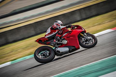 2019 Ducati Panigale V4 S in La Marque, Texas - Photo 47