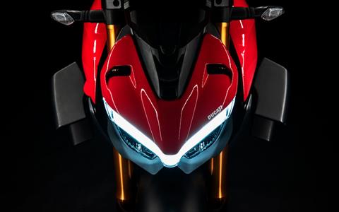 2020 Ducati Streetfighter V4 S in West Allis, Wisconsin - Photo 32