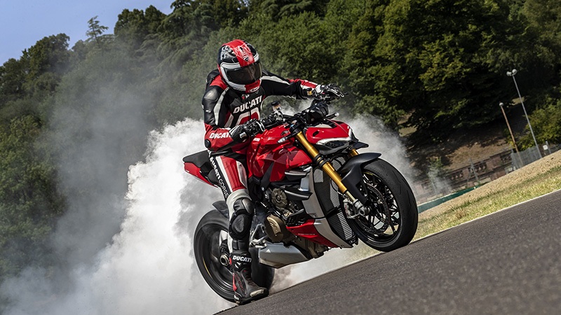 2021 Ducati Streetfighter V4 S in New Haven, Connecticut - Photo 3