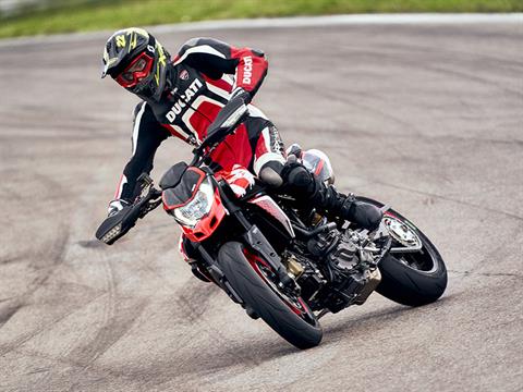2021 Ducati Hypermotard 950 RVE in West Allis, Wisconsin - Photo 8