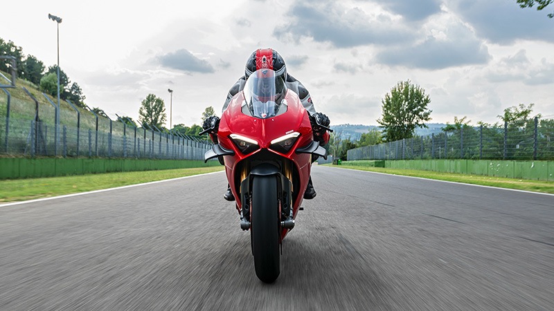 2021 Ducati Panigale V4 in Fort Montgomery, New York - Photo 8