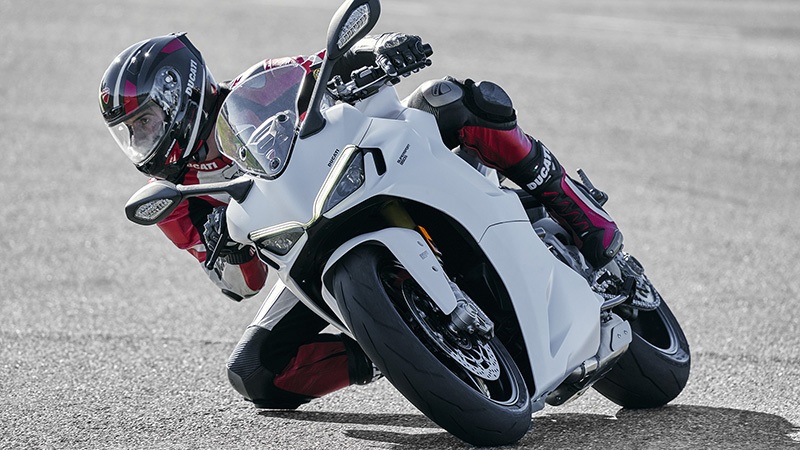2021 Ducati SuperSport 950 S in Albuquerque, New Mexico - Photo 10