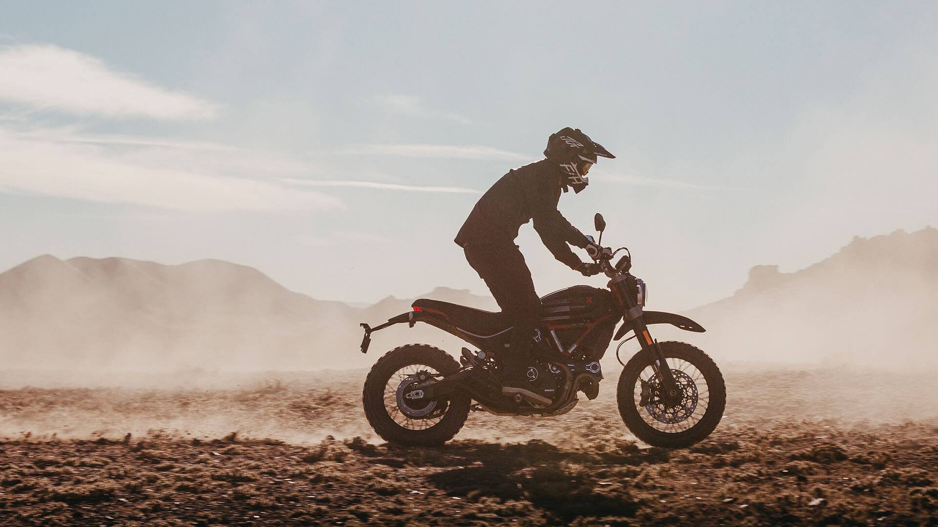 2022 Ducati Scrambler Desert Sled Fasthouse LE in Fort Montgomery, New York - Photo 12