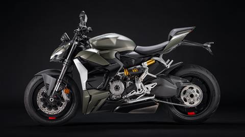 2022 Ducati Streetfighter V2 in New Haven, Connecticut - Photo 2