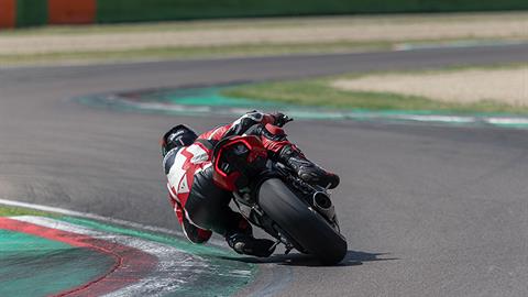 2022 Ducati Panigale V2 in West Allis, Wisconsin - Photo 4