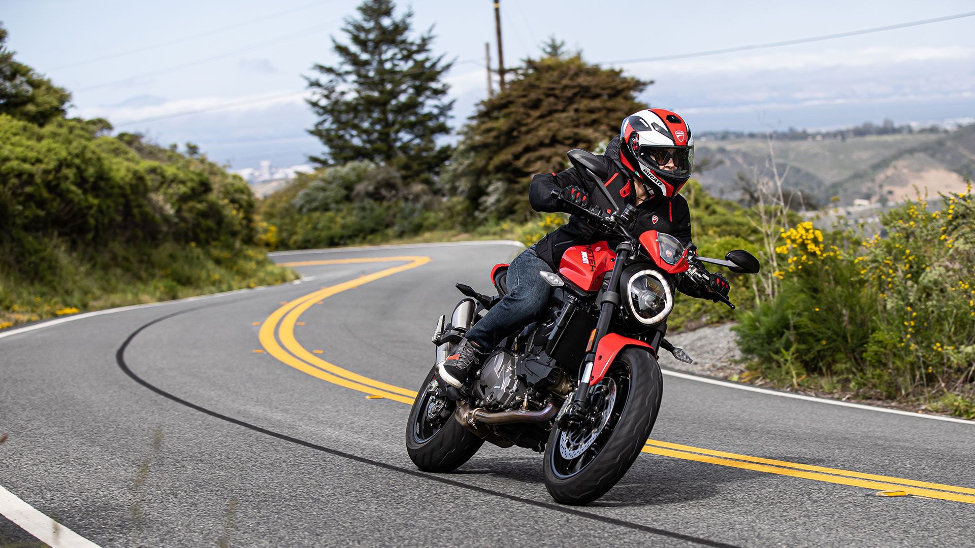2023 Ducati Monster + in New Haven, Vermont - Photo 11