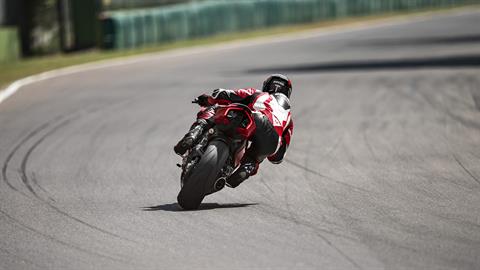 2023 Ducati Panigale V2 in West Allis, Wisconsin - Photo 24