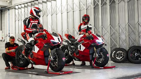 2023 Ducati Panigale V4 R in Fort Montgomery, New York - Photo 17