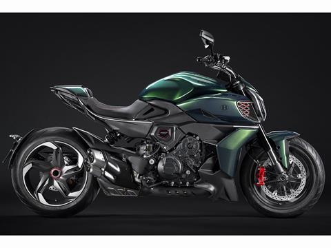 2024 Ducati Diavel For Bentley in Albany, New York - Photo 2