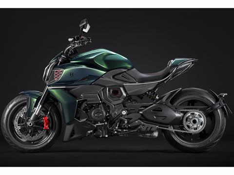 2024 Ducati Diavel For Bentley in Concord, New Hampshire - Photo 3