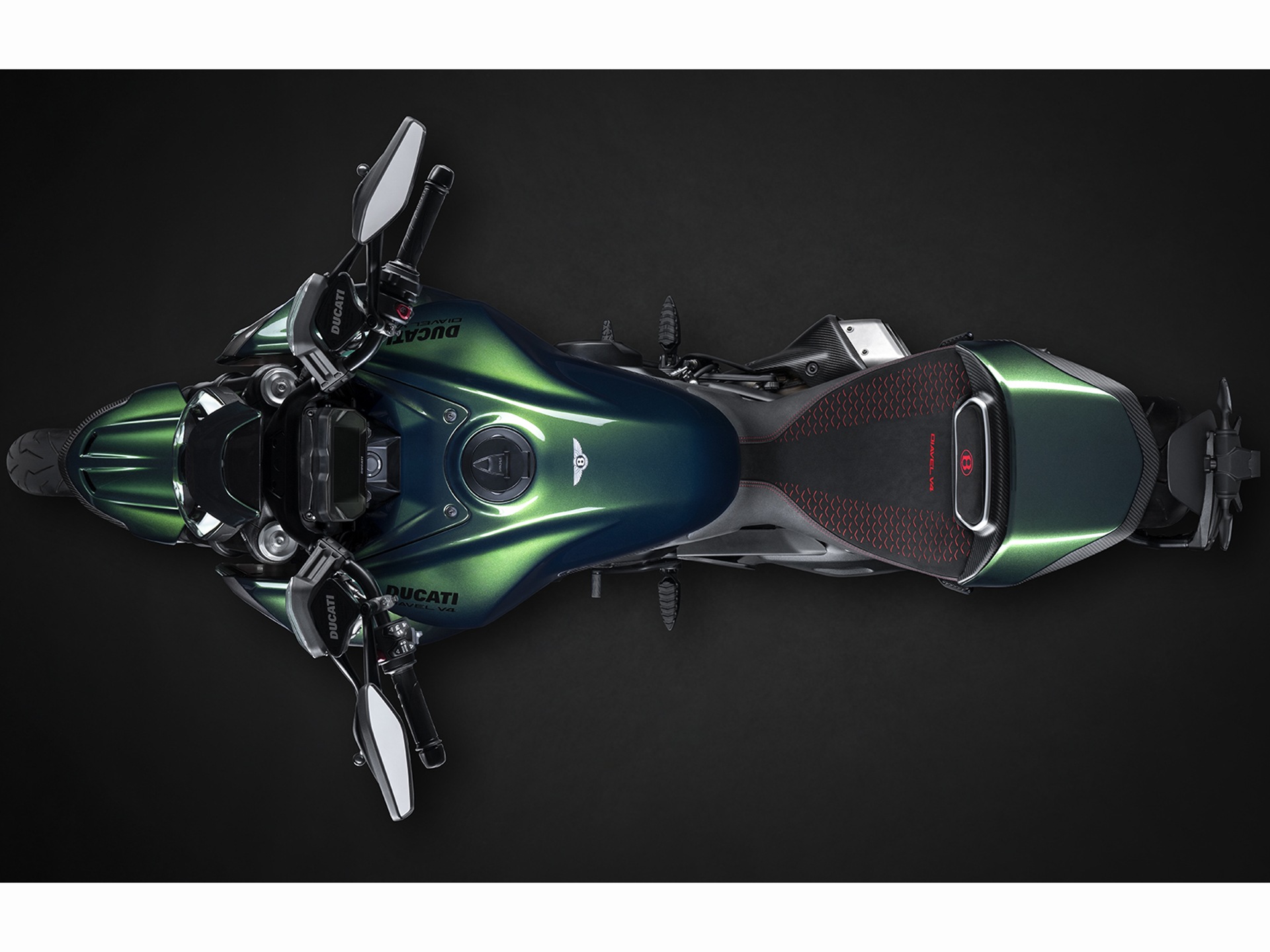 2024 Ducati Diavel For Bentley in Santa Rosa, California - Photo 8